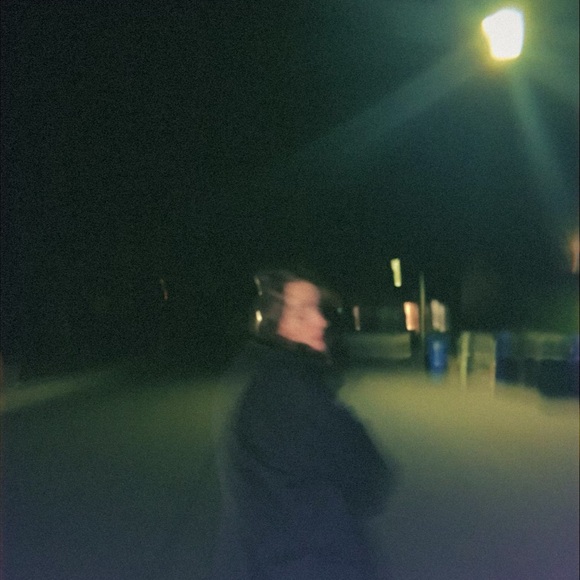 Meet your Posher, Sarah - Picture 2 of 5